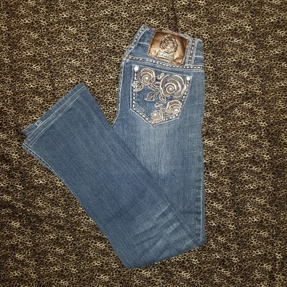 SOLD 3/$15 L.A. idol bootcut jeans